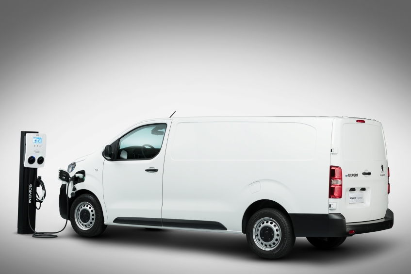 WEG expands business partnership with Stellantis Group to serve fleet owners